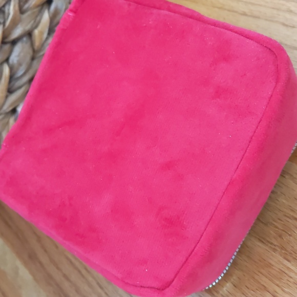 JS Jewelry Organizer - Picture 8 of 15